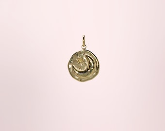 Gold Moon Charm, 18K Gold Charm, Moon Pendant, Moon and Stars Charm, Chunky Vintage Charms, Bracelet Necklace Jewelry Making Supplies