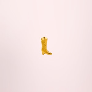 Tiny Vintage Boot Charm, 18K Gold Charm, Vintage Boot Charm, Western Charm, Charms for Necklaces, DIY Charm Bar, Jewelry Making Supplies