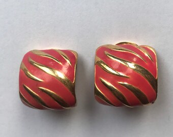 Prachtige vintage roze clipoorbellen