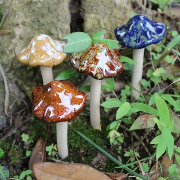 Variétés de champignons en céramique - Statues de champignons peintes, mini-champignons, décoration extérieure, piquets de jardin/plante, décoration de jardin