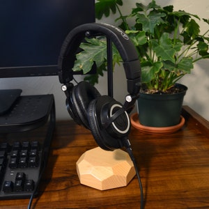 Pine Wood Headphone / Headset Stand -  Wood / Metal Decoration - Gaming Headset Holder - Headphone Desk Stand