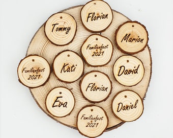 Hochzeit Platzkarten personalisierte gravierte Holzscheiben Deko | Namensschild | Tischkarte | Tischdekoration | Hochzeitsdeko Geburtstag