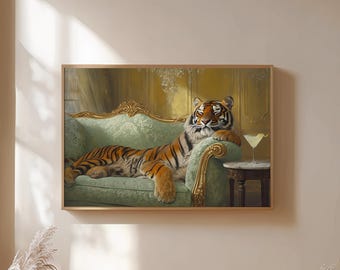 Lámina decorativa de pared estilo vintage con diseño de tigre en un sofá, retrato majestuoso de un animal sentado en un cóctel, pieza destacada de la jungla, obra de arte horizontal de un tigre.