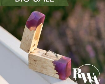 FLASH - Personalized Slim Ring Box with Epoxy & Wood. Purple Engagement Ring Box romantic gift for wife
