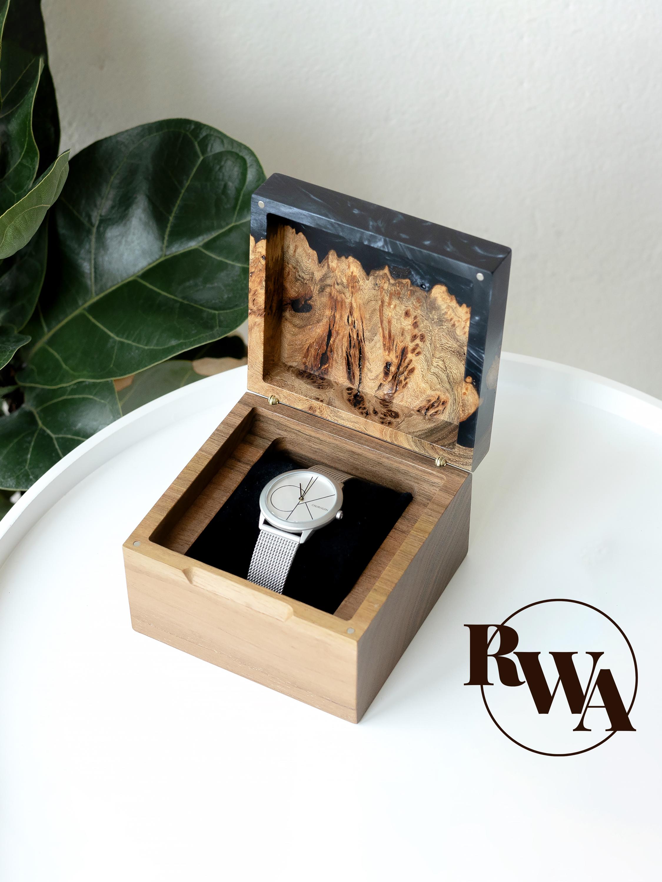 TEMPO – Wooden Mens Single Watch Box With Resin Fathers Day Gift