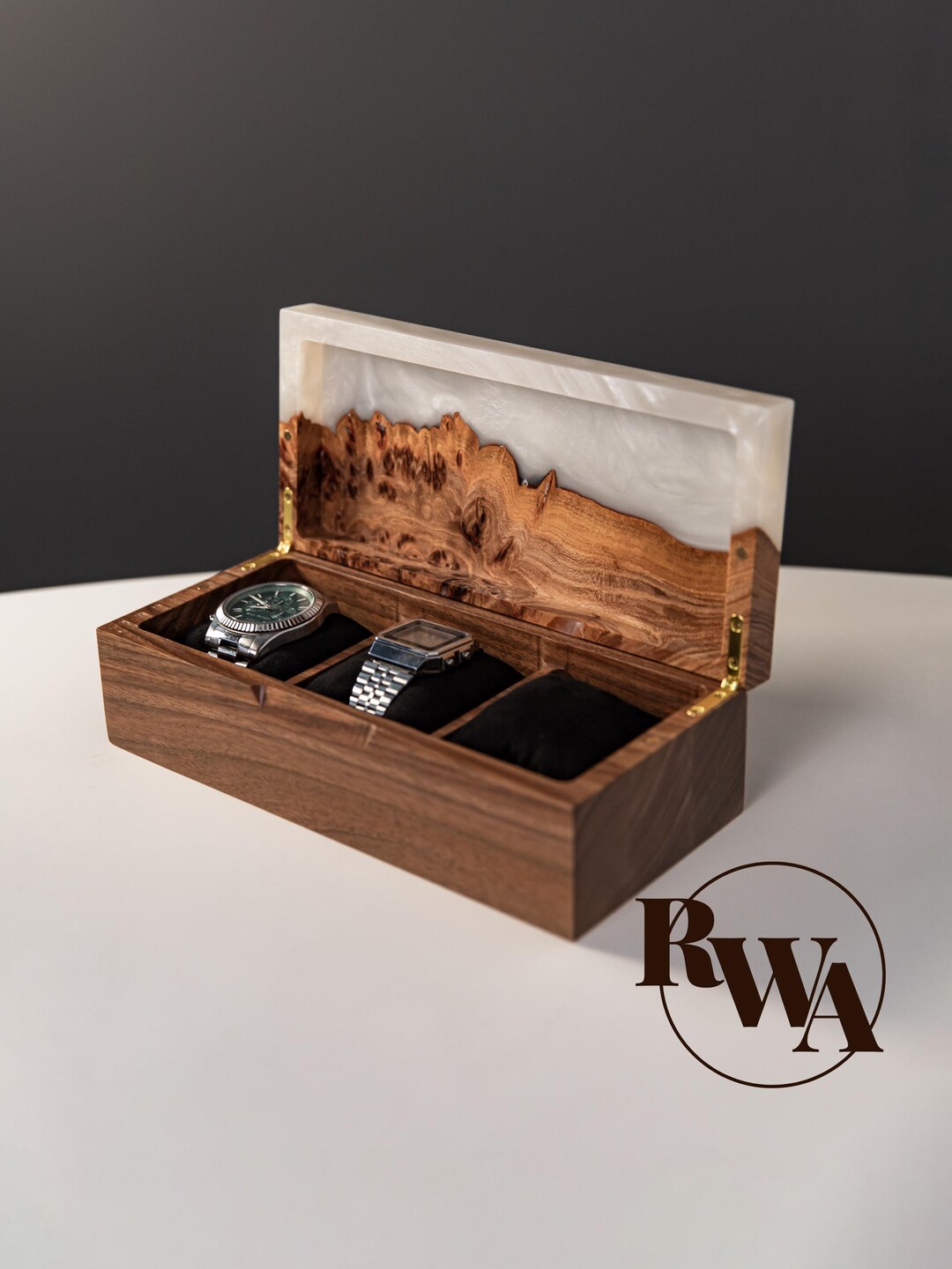 TEMPO – Resin & Wood Watch Box for Anniversary Gift. Engraved 3