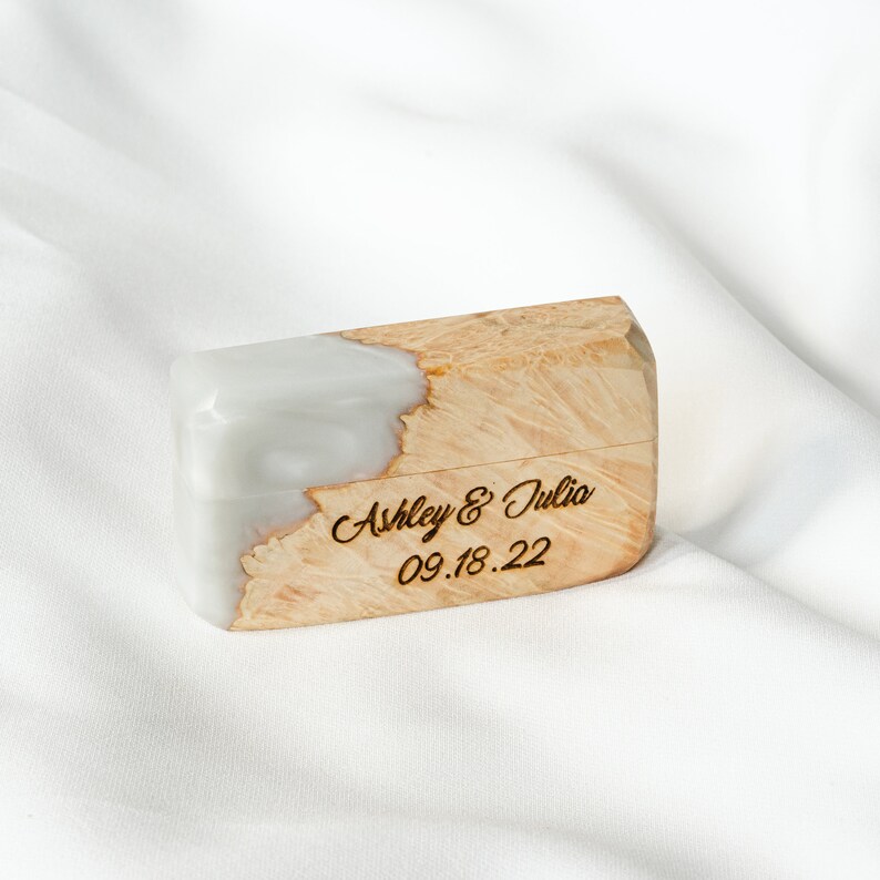 FLASH wedding Ring Box of Pearl Resin and Wood. Luxury Etsy