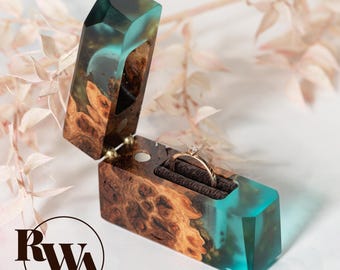 FLASH – Slim Ocean Engagement Box. Epoxy & Wood Ring Case as Engraved Anniversary Gift for Girlfriend