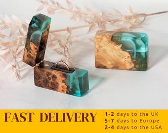 FLASH – Turquoise resin ring box proposal. Art epoxy slim engagement ring box. A remarkable ring gift box for your beloved