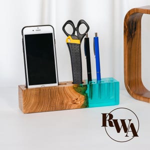 ELEMENT - Organiseur de bureau pour ranger les accessoires, le porte-cartes de visite, la plaque signalétique, le porte-stylo. Cadeaux uniques pour les employés