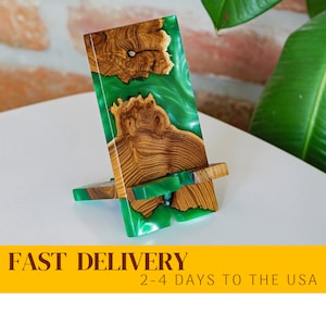 SMART – Soporte para iPhone mini de madera y resina verde. Soporte compacto de madera para cargar iPhone. Accesorios para teléfono, regalo para compañeros de trabajo