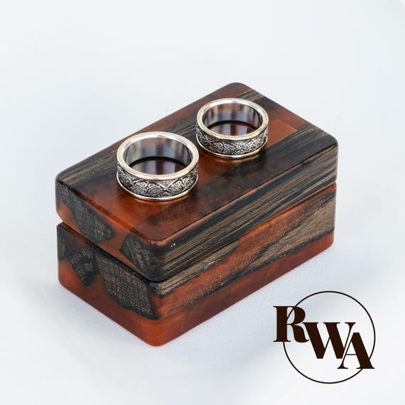 MUSE – Custom Wedding Ceremony Box from Epoxy & Wood as sentimental gift. Unique handmade ring box