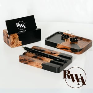 ELEMENT - accessoires de bureau pour hommes. Ensemble de rangement de bureau en résine et bois : porte-cartes, vide-poches, porte-stylo. Cadeaux pour les employés