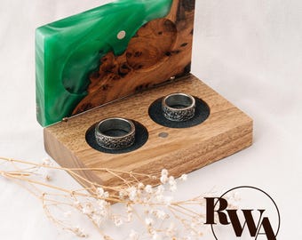 PIANO – Green Double Ring Box from Epoxy & Wood. Engraved Wedding Ring box as sentimental gift
