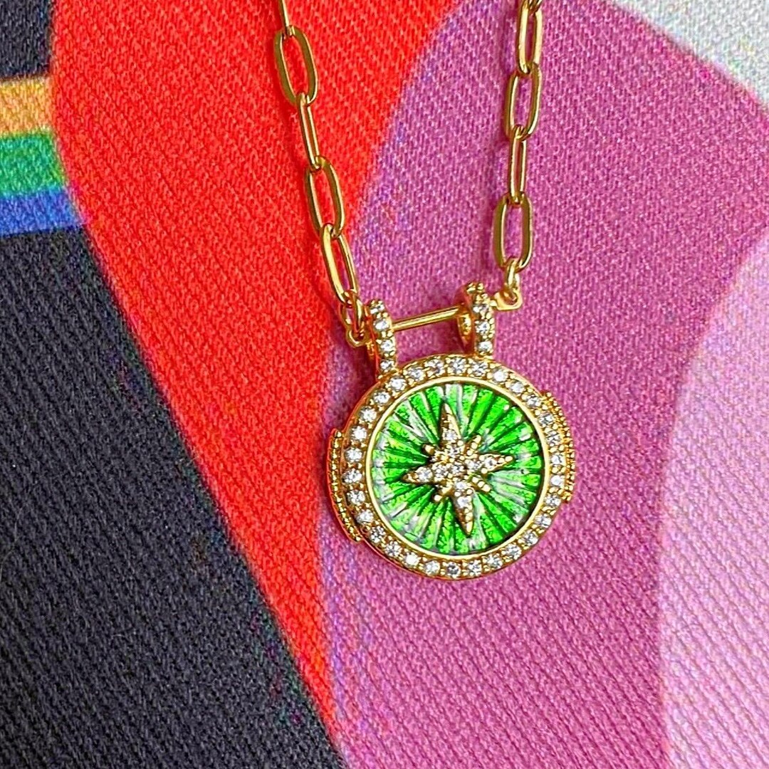 【 】グリーン×スター ネックレス ゴールド グリーンスターネックレス - Etsy 日本