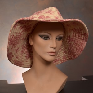 SUN HAT