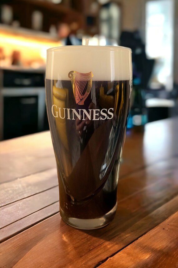 Guinness inspired half pint candle. Handpoured in Co Antrim. Scented in Irish countryside