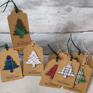 Lot de 10 étiquettes cadeaux kraft faites main à motif tartan et à carreaux pour arbre de Noël