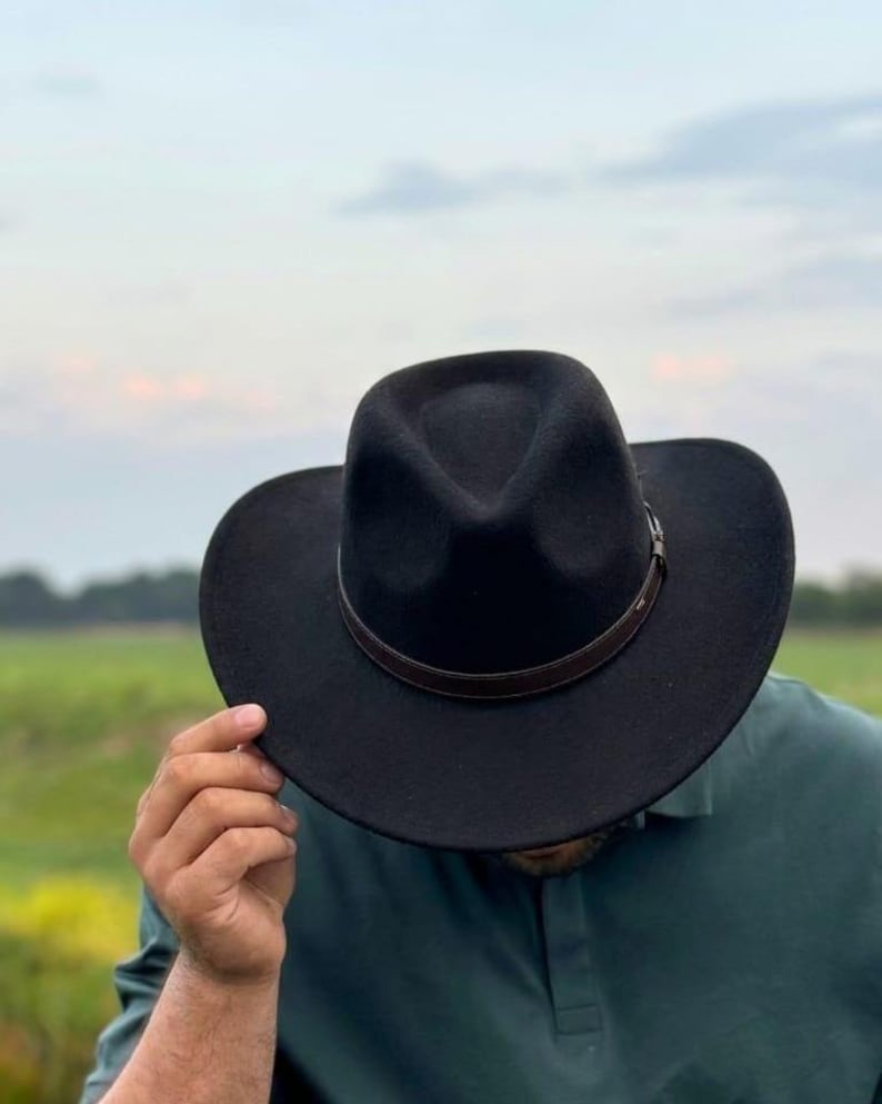 Cowboy Hat– Personalise with a Name or Initials with  Branding Iron, Western Style  cowboy hat Shapeable cowboy hat

Travel friendly western hat

Soft felt cowboy hat

Crushable outback hat

Packable festival hat

Unisex wool western hat

Water repellent cowboy hat

Outdoor rodeo hat