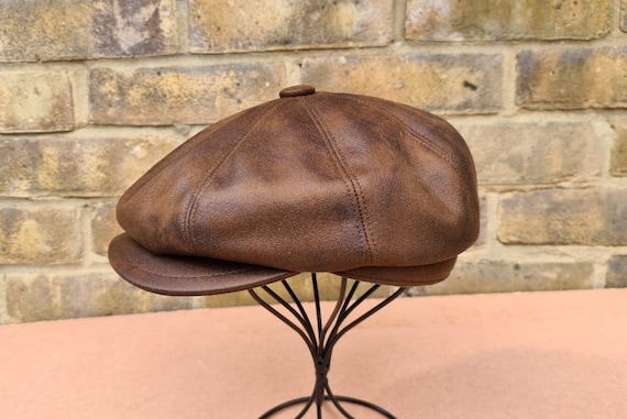 Handcrafted Leather-Look Newsboy Cap: Vintage Eight-Panel Baker Boy Hat