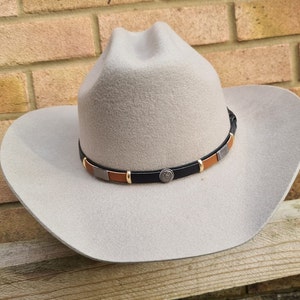 Customizable Cattleman Wool Cowboy Hat Western Classic Aussie Style Wide Brim Hat 100% Wool Personalized with Branding Iro ,Stiff Wide Brim
