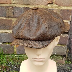 Customizable Newsboy Cap Handcrafted Sheepskin Leather 100%Genuine Peaky Blinder EightPanel design Iron Branding Crack vintage baker Boy cap
