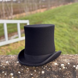 Steampunk Top Hat with Laced Brown Leather Band and Banding Iron  Ideal for Cosplay, Costume Parties, and Steampunk Enthusiasts