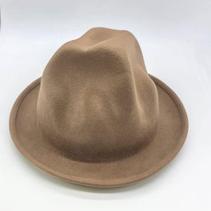 Sombrero de montaña hecho a mano, de fieltro de lana extragrande: copa de 19 cm, marca personalizada. imagen 6