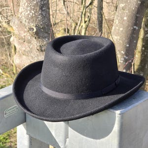 Crushable Wool Felt Gambler Hat: Customizable Cowboy Style