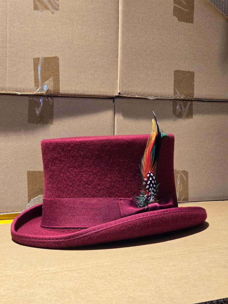 Cappello a cilindro in feltro di lana fatto a mano: stile vittoriano con piuma immagine 8