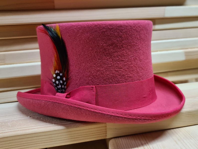 Wool Felt Victorian Top Hat

Wool Felt Top Hat: Luxurious

party top hat  wedding hat tophat