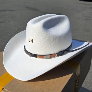 Customizable Wool Cowboy Hat: Cattleman Style, Wide Brim