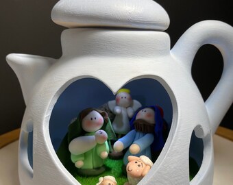 CLAY TEAPOT NATIVITY - Handmade Clay Nativity Set on a Clay Teapot with Light - Christmas Nativity Set Decoration