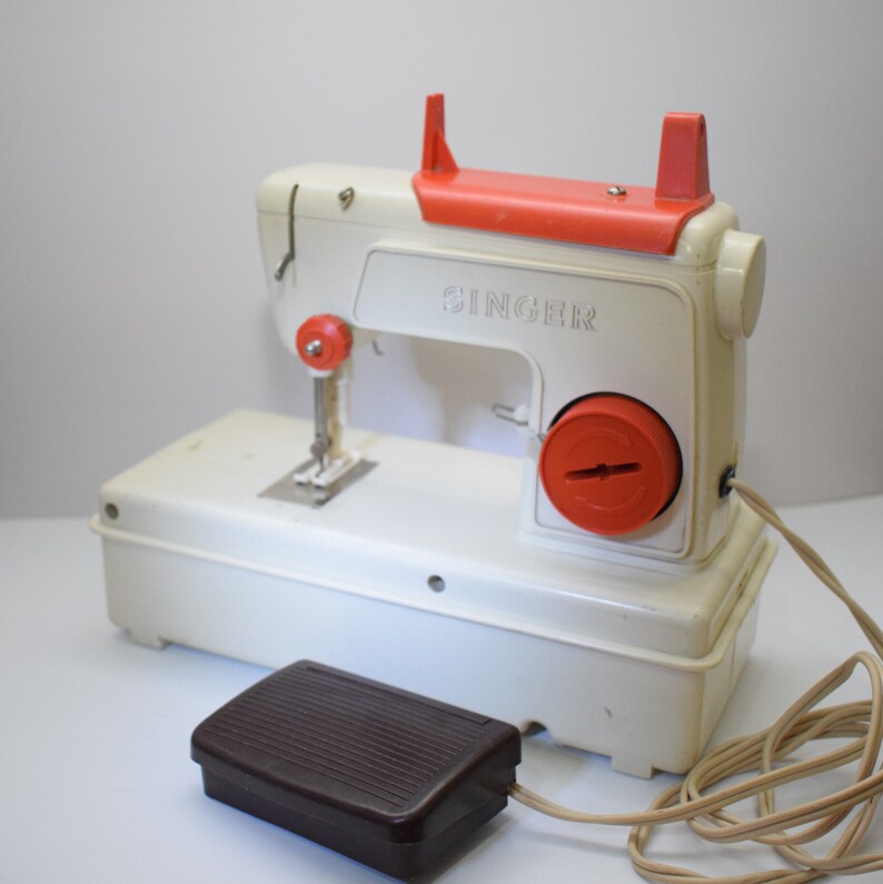 Rare Singer 67b Children's Sewing Machine 1970 Vintage Etsy