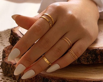 gold ring set