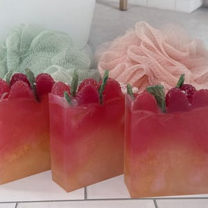 Homemade Soap, Prosecco and Pink Raspberries Handmade Soap, Aloe Vera Glycerin Soap, Fresh Summer Scented Soap Bar, Face and Body Bath Soaps