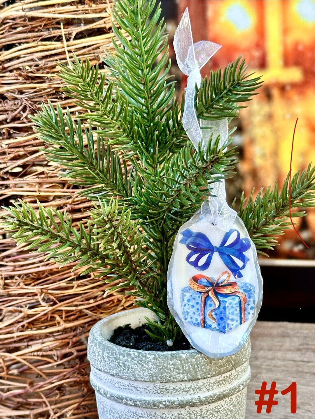 oyster-shell-coastal-decor-seashell-ornaments-handmade-ornaments