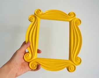 Marco de puerta con mirilla amarilla de Monica de la serie Friends – Decoración de pared