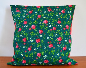 40 x 40 cm cushion cover, 1960s/50s rose pattern, rose fabric, cushion cover, green, pink, red, flowers, flower power, mid-century vintage, Pril flower