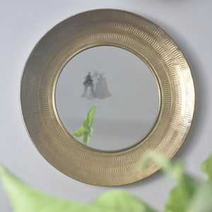 Metal Hammered Round Mirror Gold/Silver finish image 1