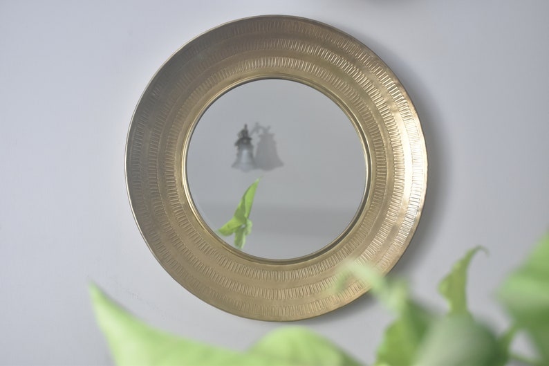 Metal Hammered Round Mirror Gold/Silver finish image 1