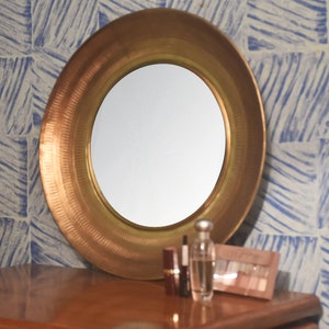 Metal Hammered Round Mirror Gold/Silver finish image 2