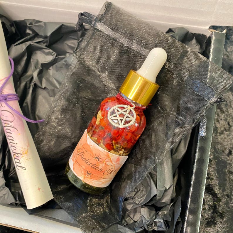 Protection Spell Oil, Cleansing Energy, Evil Eye Protection, Ritual Oil, Altar Anointing Potion, Witch Gift, Protection Gift, Wiccan Gift 30ml Dropper Bottle