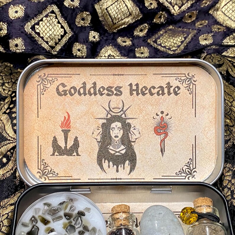Hekate Altar Tin, Triple Moon Goddess Hekate Shrine Tin, Hecate Altar Offering, Witchcraft box, Goddess decor, Witch Gift, Hellenism, Wicca image 9