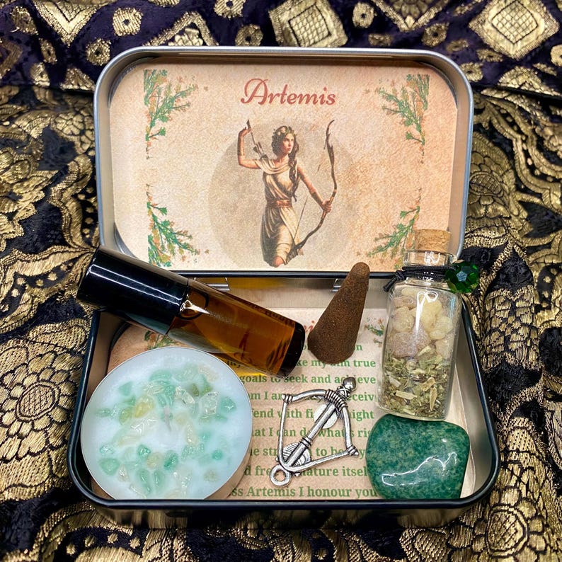 Artemis Altar Tin, Moon Goddess Artemis Offering Shrine Tin, Hellenism, Witchcraft Altar, Goddess decor, Wicca Gift, Greek Deity Gift image 10