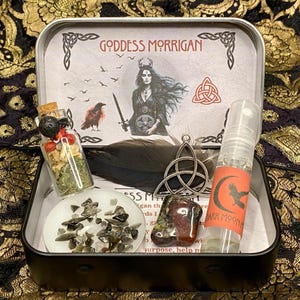 Morrigan Altar Tin, Triple Moon Goddess Shrine Tin, The Morrigan Offering Altar, Witchcraft box, Goddess decor, Witch Gift, Pagan, Wicca image 1