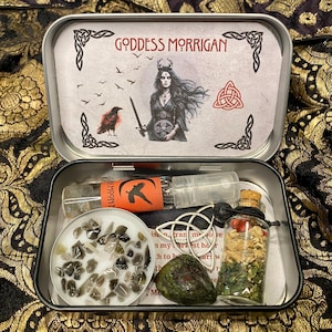 Morrigan Altar Tin, Triple Moon Goddess Shrine Tin, The Morrigan Offering Altar, Witchcraft box, Goddess decor, Witch Gift, Pagan, Wicca image 6