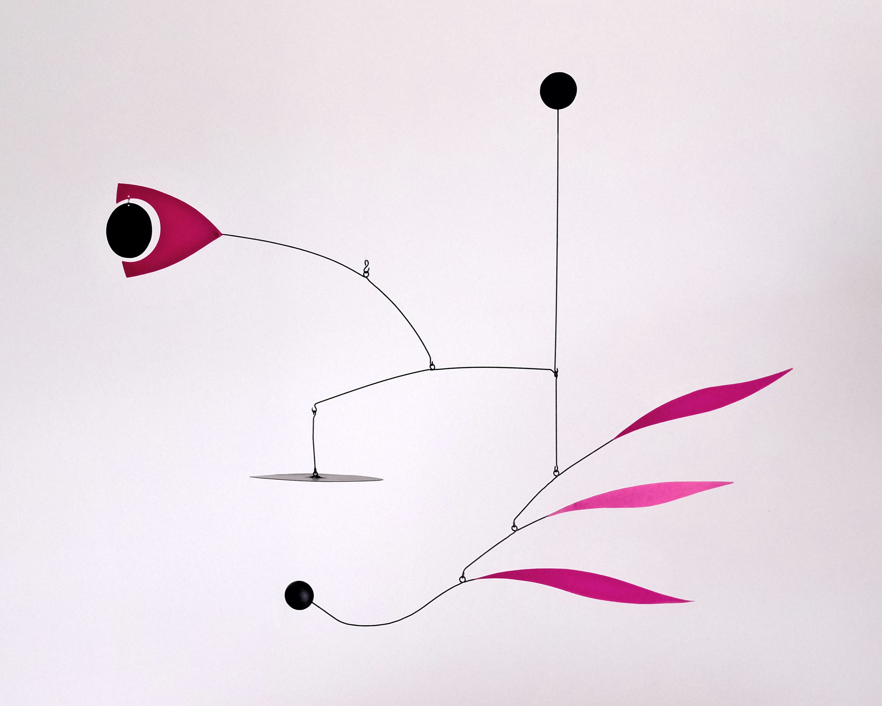 Mobile Contemporain à Suspendre. Série Limitée en Métal Laqué.