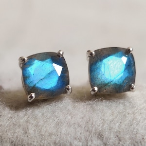 Labradorite Stud Earrings, Faceted Labradorite Earrings, Labradorite Jewelry,7mm Cushion Labradorite Stud Earrings, Labradorite Custom Studs