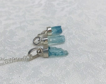 DUOVEKT Natural Blue Clear Aquamarine Pendant for Woman ManCrystal 21x16x9mm Water Drop Beads Silver Stone Jewelry DUOVEKT Natural Blue Clear Aquamarine Pendant for Woman ManCrystal 21x16x9mm Water Drop Beads Silver Stone Jewelry